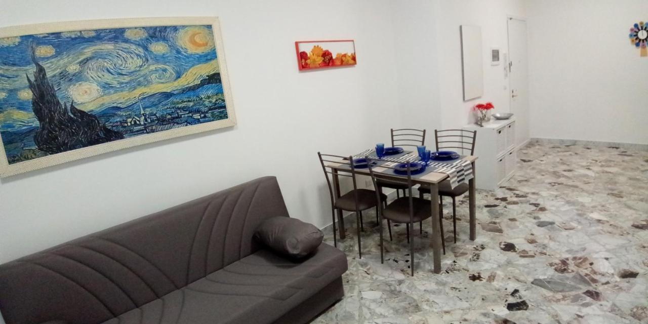 Station Suite Bari Buitenkant foto