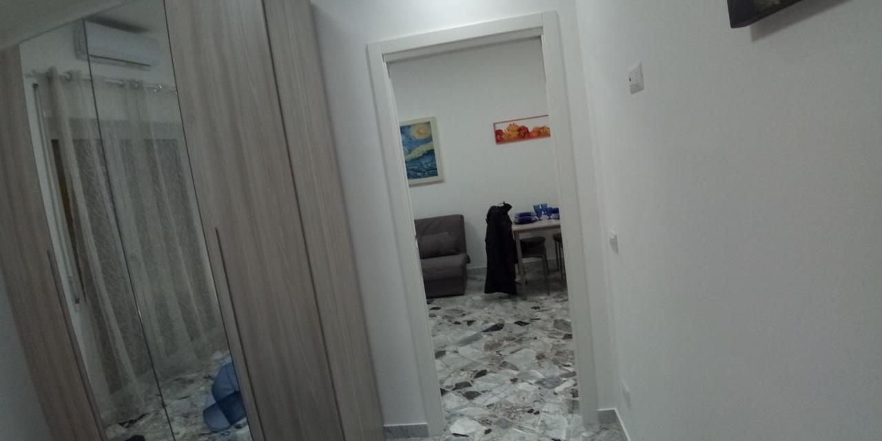 Station Suite Bari Buitenkant foto