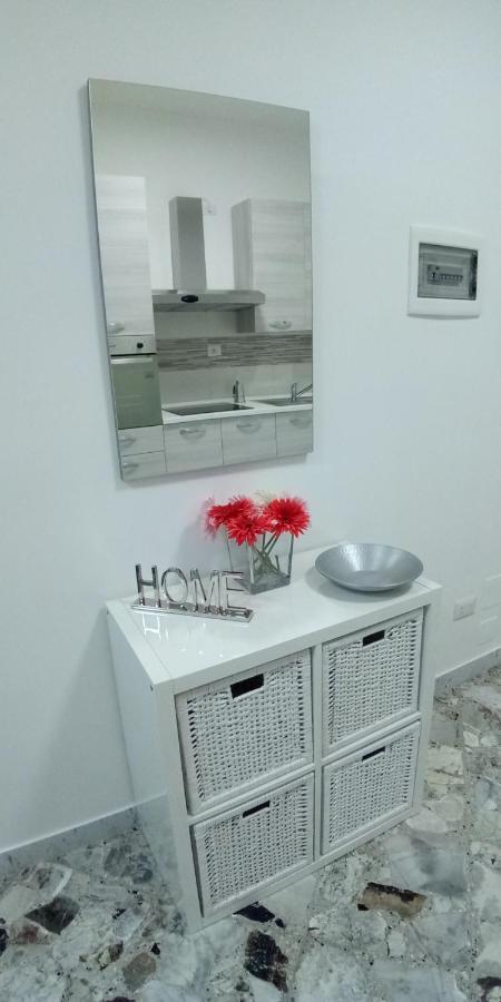 Station Suite Bari Buitenkant foto