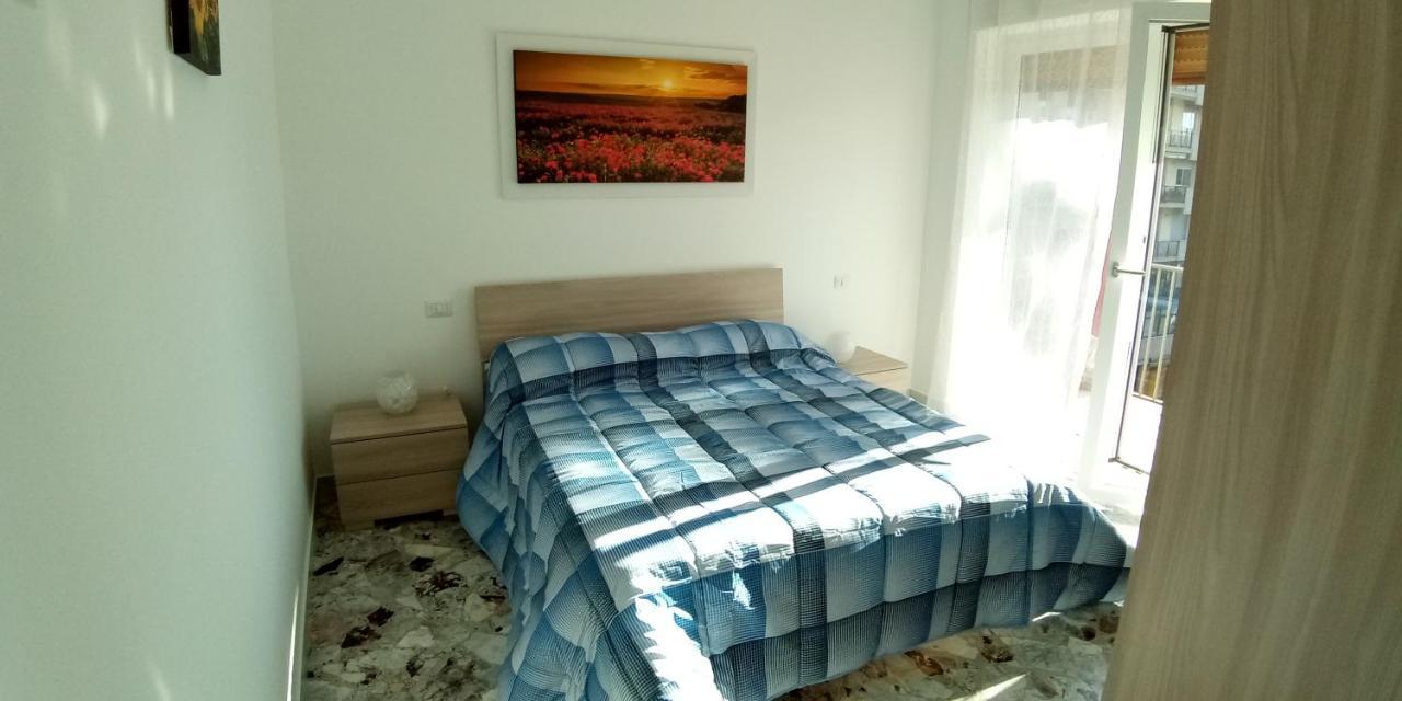 Station Suite Bari Buitenkant foto