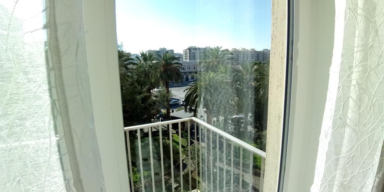 Station Suite Bari Buitenkant foto