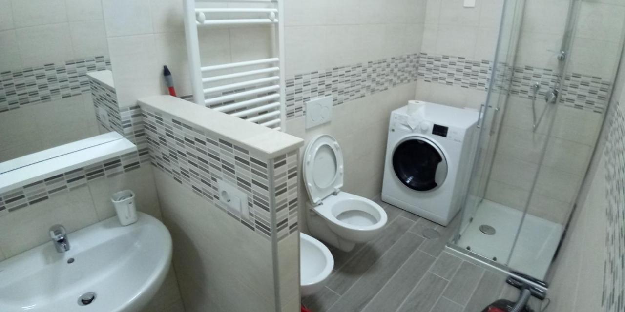 Station Suite Bari Buitenkant foto